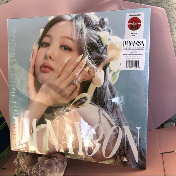 SOLD! More available! NEW! SEALED! NAYEON - IM NAYEON (Target Exclusive, Vinyl) - Picture 4 of 10